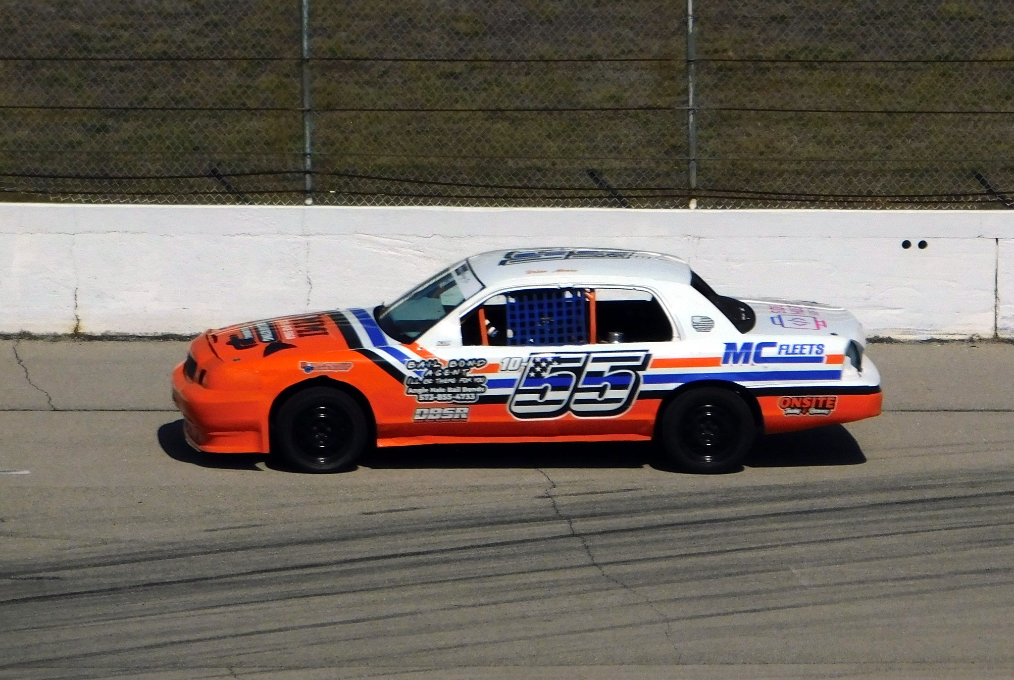 Crown Vics in America – High Speeds, High Banks, & Heavy Cars What’s Better?